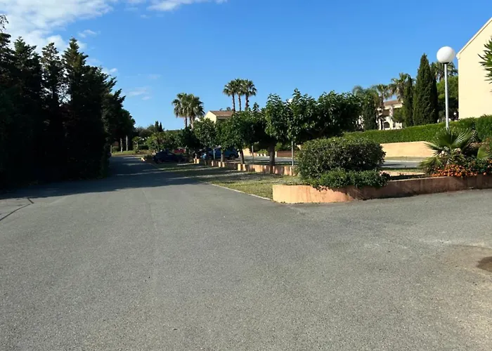 Appartement, 60m2, 6 Couchages Avec Piscines à Marine De Bravone, Linguizetta, Résidence Sognu Di Mare Corse * Linguizzetta
